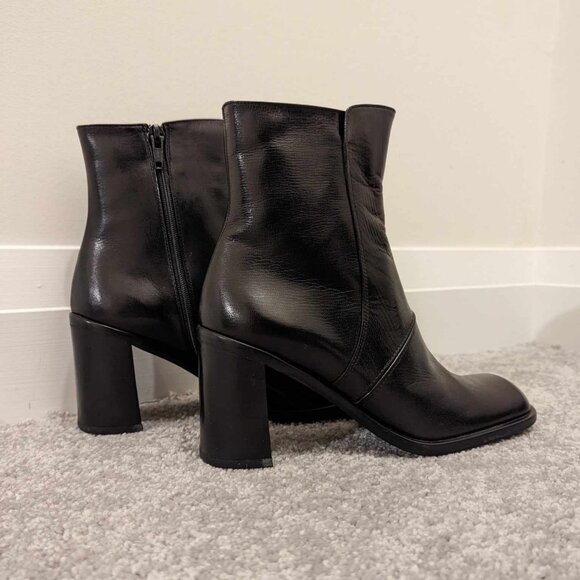 Brand New Women's Black Leather Boots - Picture 2 of 5